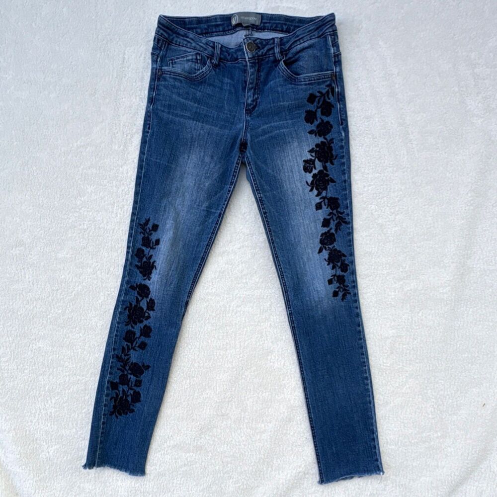 Wit & Wisdom Skinny Women's Blue Medium Wash Floral Embroidered Denim Jeans